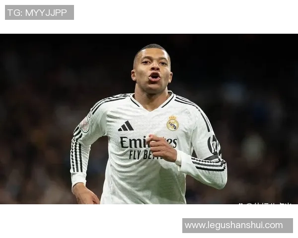 昔日足球传奇人物回顾与影响力分析